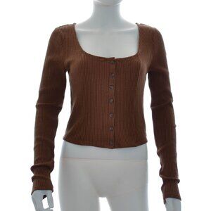 NWT Arizona Carafe Button Crop Top